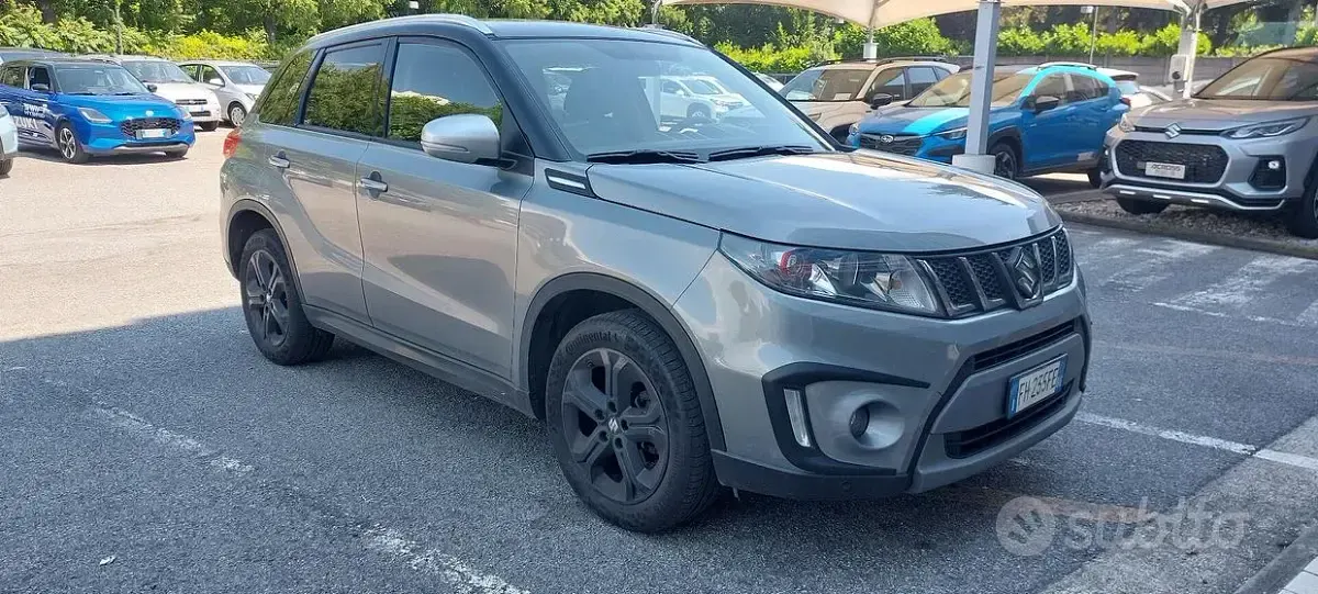 Usata Suzuki Vitara 140 CV (102 kW) 2017 Grigio SUV