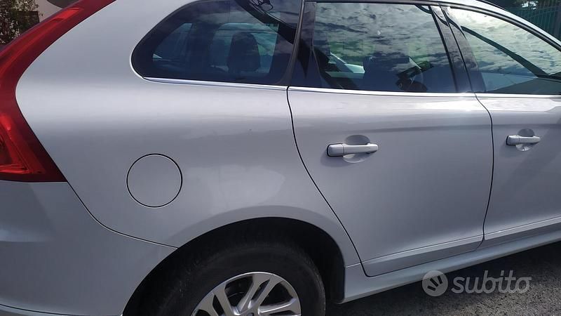 Usata Volvo XC60 150 CV (110 kW) 2017 Bianco SUV