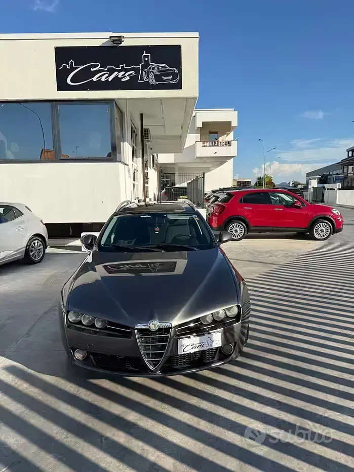 Usata Alfa Romeo 159 Progression 120 CV (88 kW) 2007 Grigio Berlina