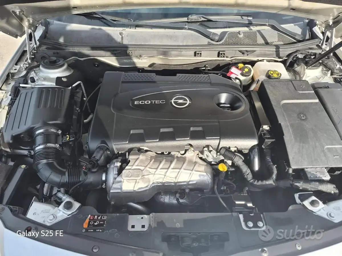 Usata Opel Insignia 160 CV (117 kW) 2014 Grigio Station wagon
