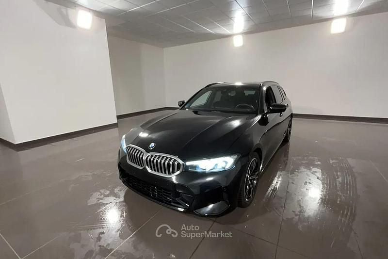 Usata BMW 318 M Sport 150 CV (110 kW) 2025 Nero Station wagon