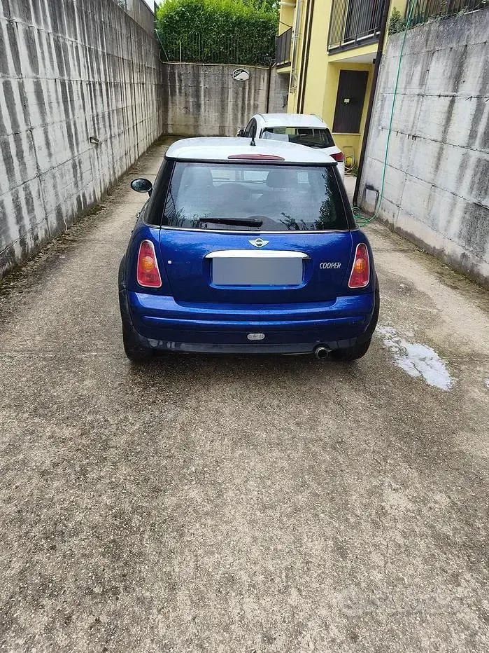 Usata Mini Cooper 116 CV (85 kW) 2002 Utilitaria