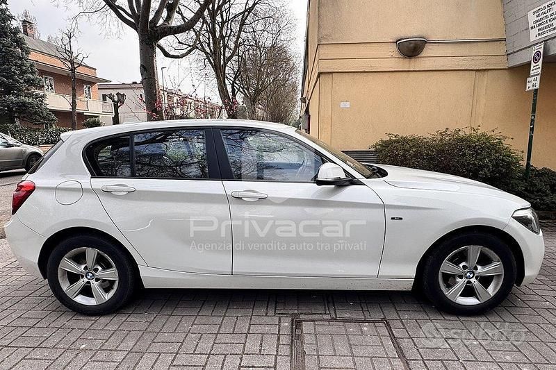 Usata BMW 116 Sport Line 116 CV (85 kW) 2013 Bianco Utilitaria