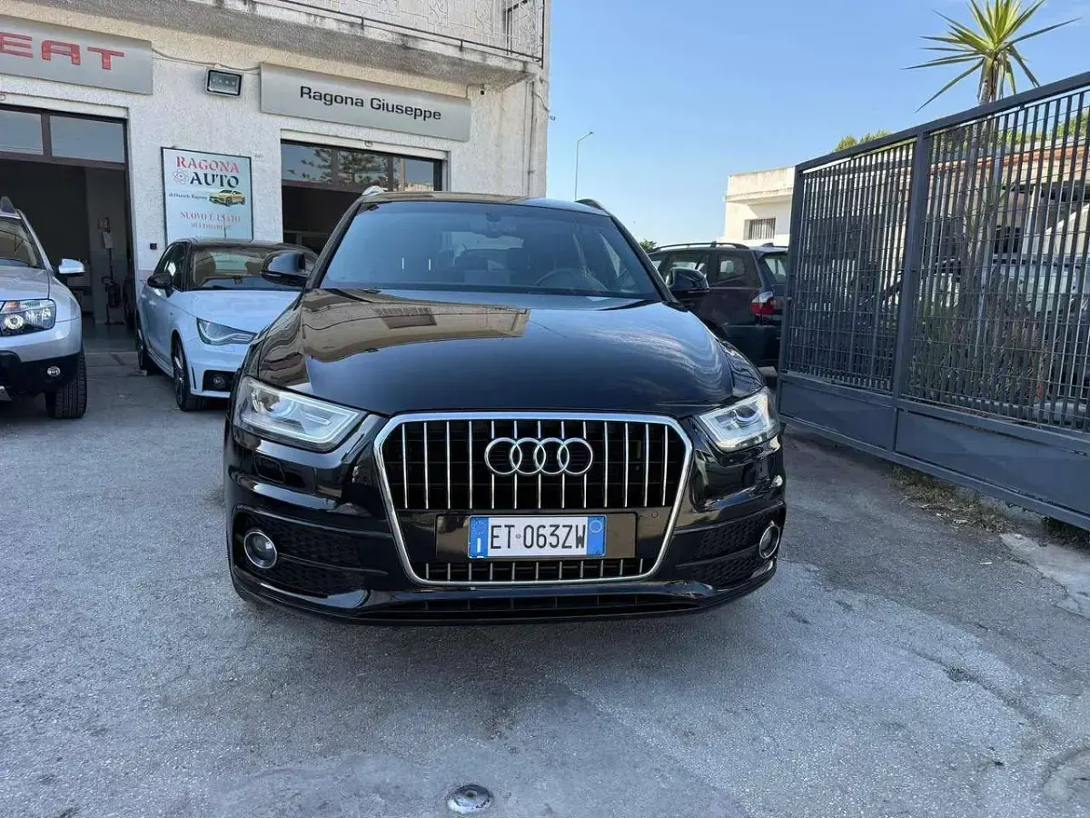Usata Audi Q3 Advanced Plus 177 CV (130 kW) 2013 Nero SUV