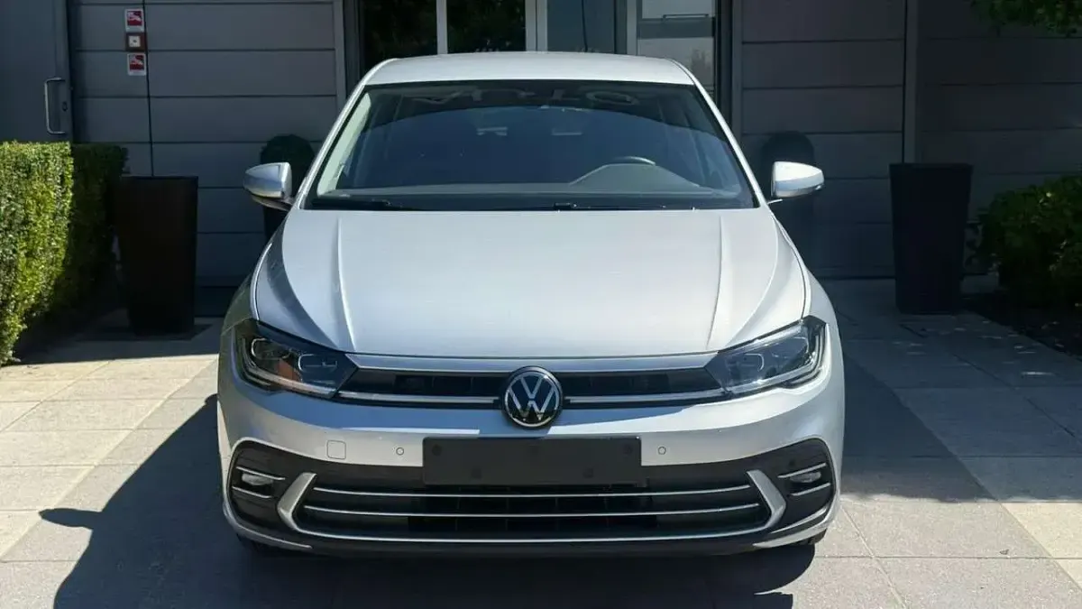 Usata VW Polo Style 95 CV (69 kW) 2025 Argento Utilitaria