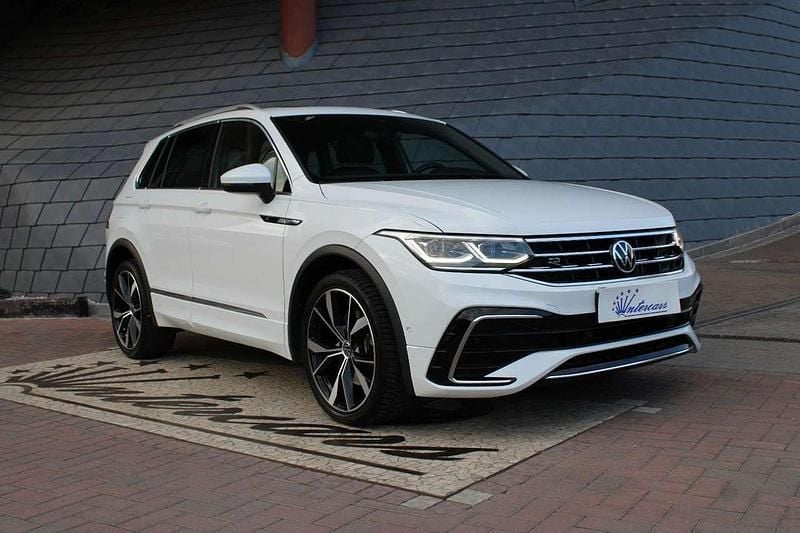 Usata VW Tiguan R-line 200 CV (147 kW) 2022 Bianco SUV