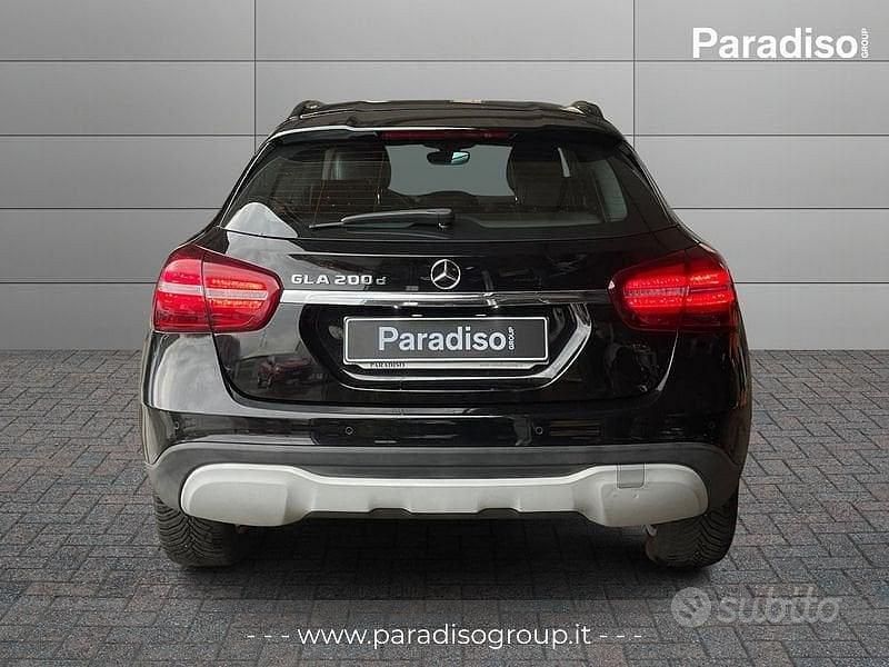 Occasion Mercedes GLA200 136 ch (100 kW) 2019 Noir SUV