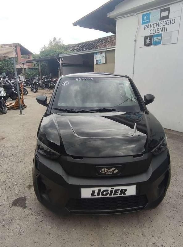 Nuova Ligier JS50 2025 Nero Utilitaria