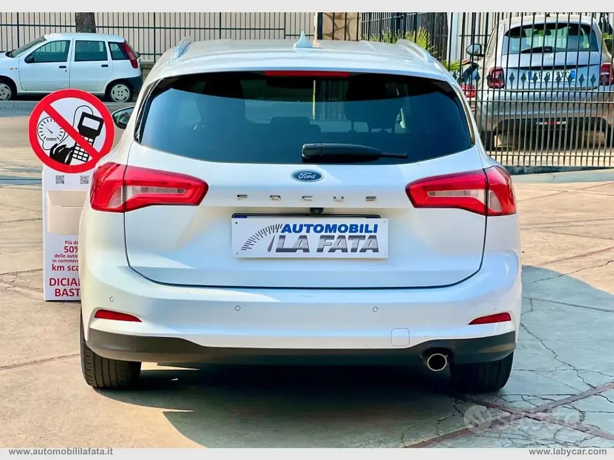 Usata Ford Focus 120 CV (88 kW) 2019 Bianco Station wagon