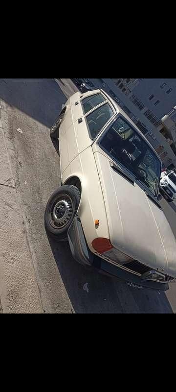 Usata 1979 Alfa Romeo Giulietta Due volumi | 3000 € - Immagine 1/4