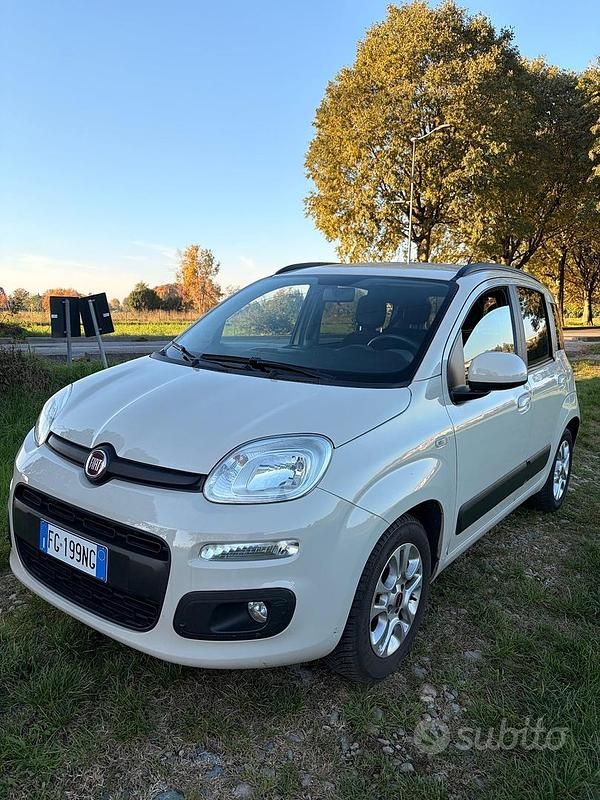 Usata Fiat Panda Lounge 69 CV (50 kW) 2016 Beige Berlina