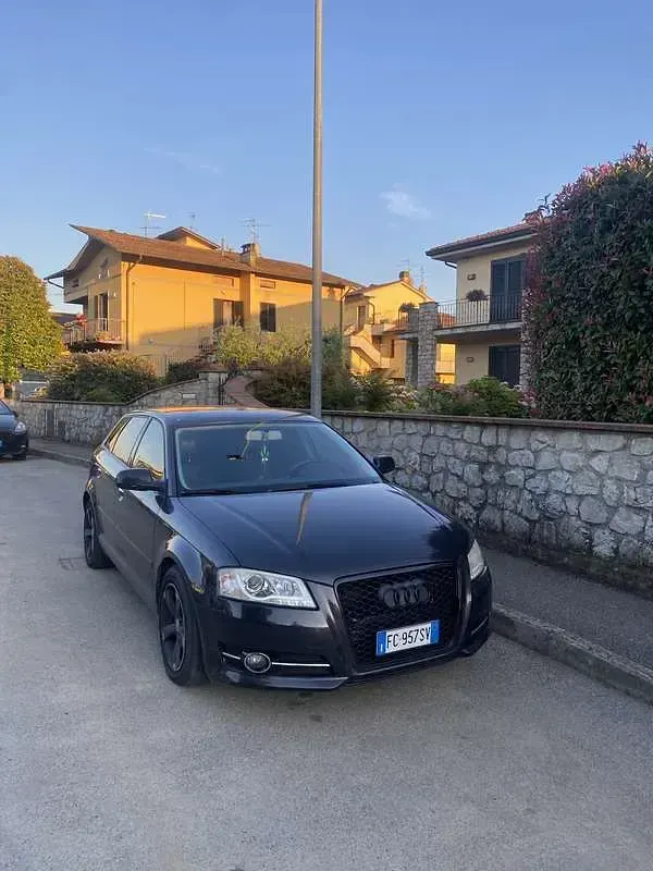 Usado Audi A3 Attraction 105 CV (77 kW) 2011 Utilitario