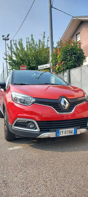 Usato 2015 Renault Captur 1.5 Diesel 90 CV (13.500 €)