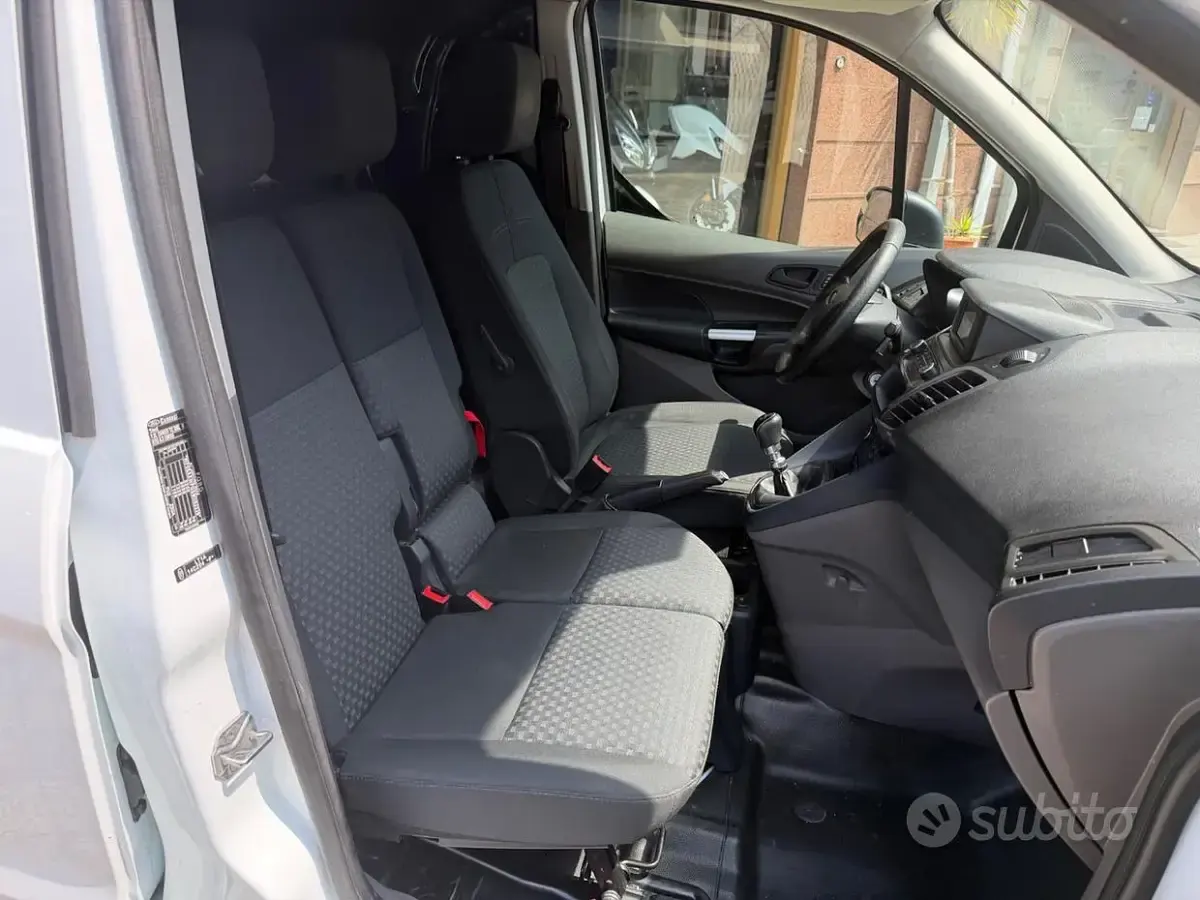 Usata Ford Transit Connect 120 CV (88 kW) 2021 Bianco Monovolume