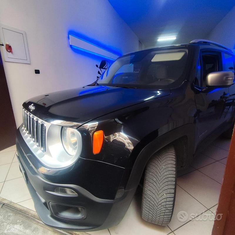 Usata Jeep Renegade Limited 120 CV (88 kW) 2016 Nero SUV