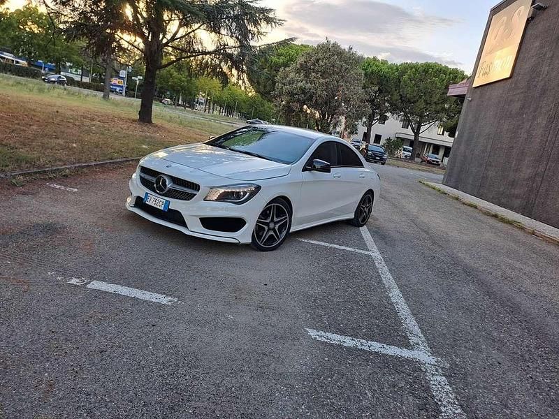 Usata Mercedes CLA200 136 CV (100 kW) 2014 Berlina