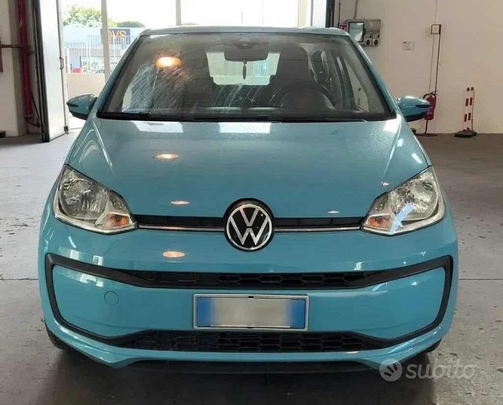 Usata VW up! move up! 65 CV (47 kW) 2023 Utilitaria