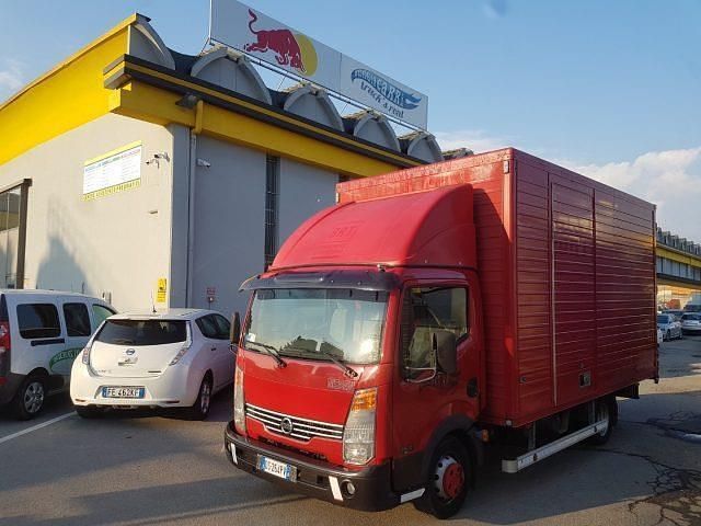 Usata Nissan Cabstar 131 CV (96 kW) 2008 Rosso(met.) Pick-up