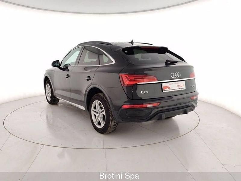 Usata Audi Q5 Sportback Advanced 204 CV (150 kW) 2023 Nero mythos metallizzato SUV