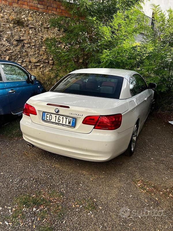 Usata BMW 320 Cabriolet 184 CV (135 kW) 2011 Bianco Cabrio