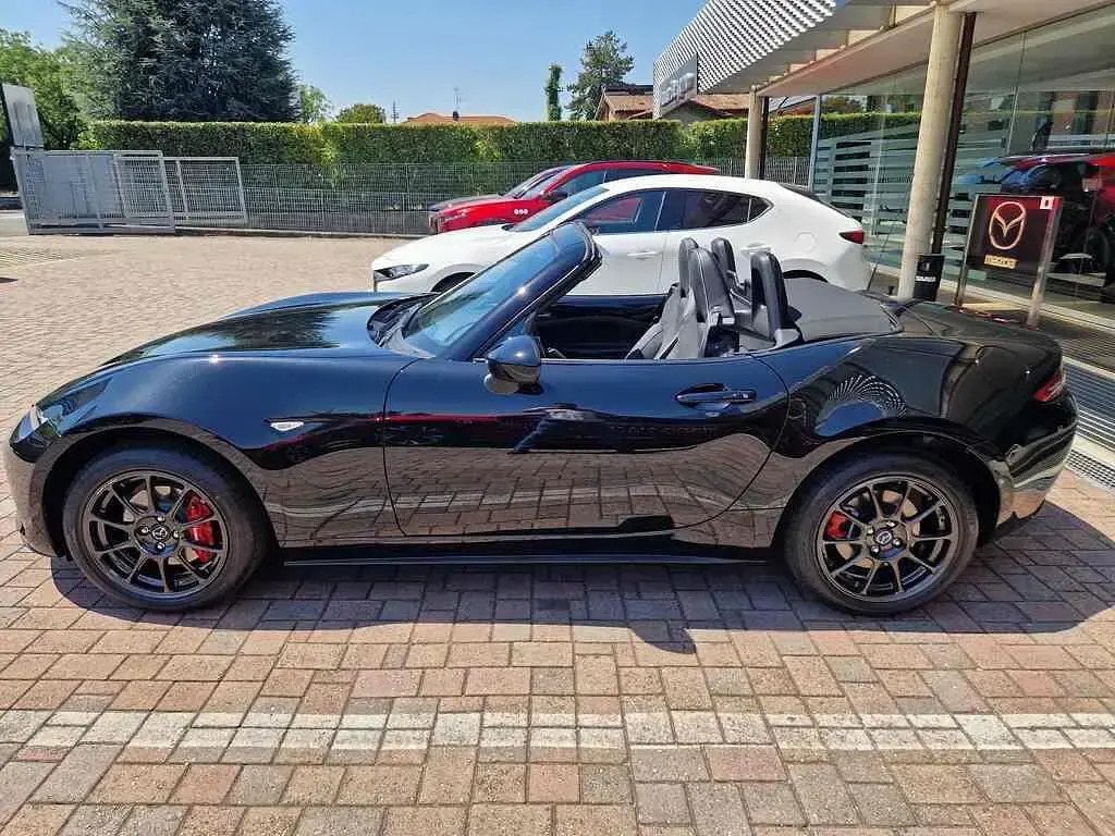 Nuova Mazda MX5 132 CV (97 kW) 2026 Jet black Cabrio
