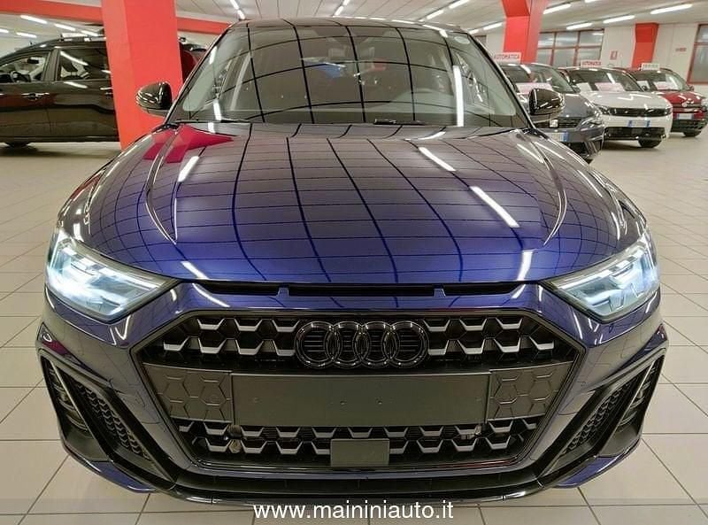 Usata Audi A1 Sportback S-Line 116 CV (85 kW) 2025 Blu Utilitaria