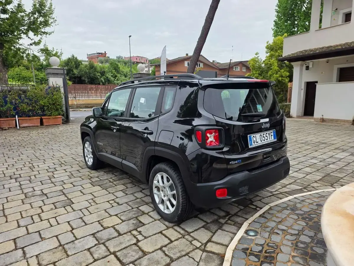 Occasion Jeep Renegade Limited 131 ch (96 kW) 2022 Noir SUV