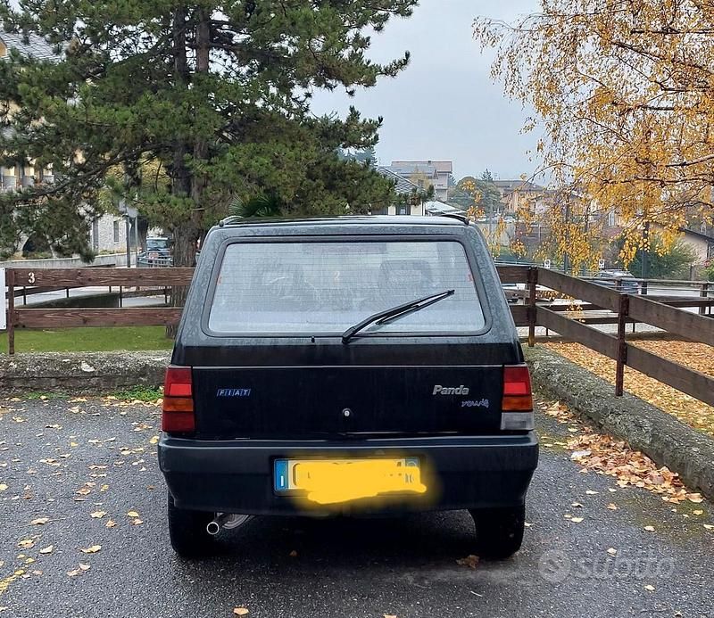 Usata Fiat Panda Young 54 CV (39 kW) 2003 Nero Utilitaria