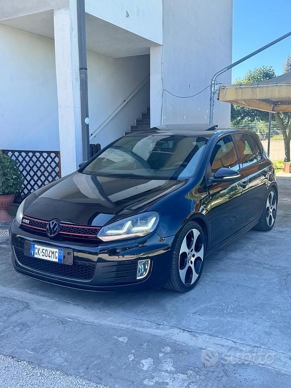 Nero Usata 2009 VW Golf VI Due volumi | 14.900 € (Molto cara) - Immagine 1/4