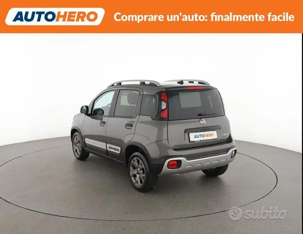 Usata Fiat Panda 69 CV (50 kW) 2022 Grigio Utilitaria