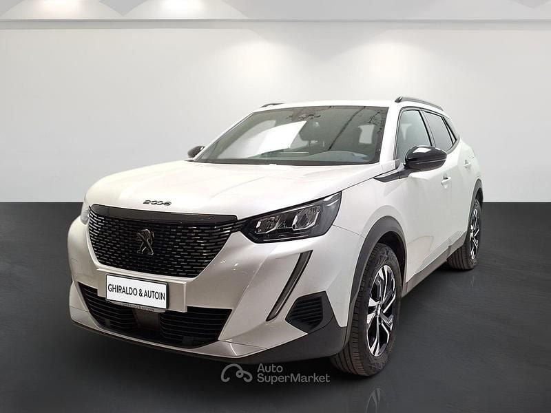 Usata Peugeot 2008 Allure 102 CV (75 kW) 2023 Bianco SUV
