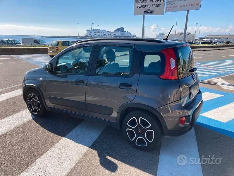 Usata Fiat Panda City Life 70 CV (51 kW) 2022 Grigio Utilitaria