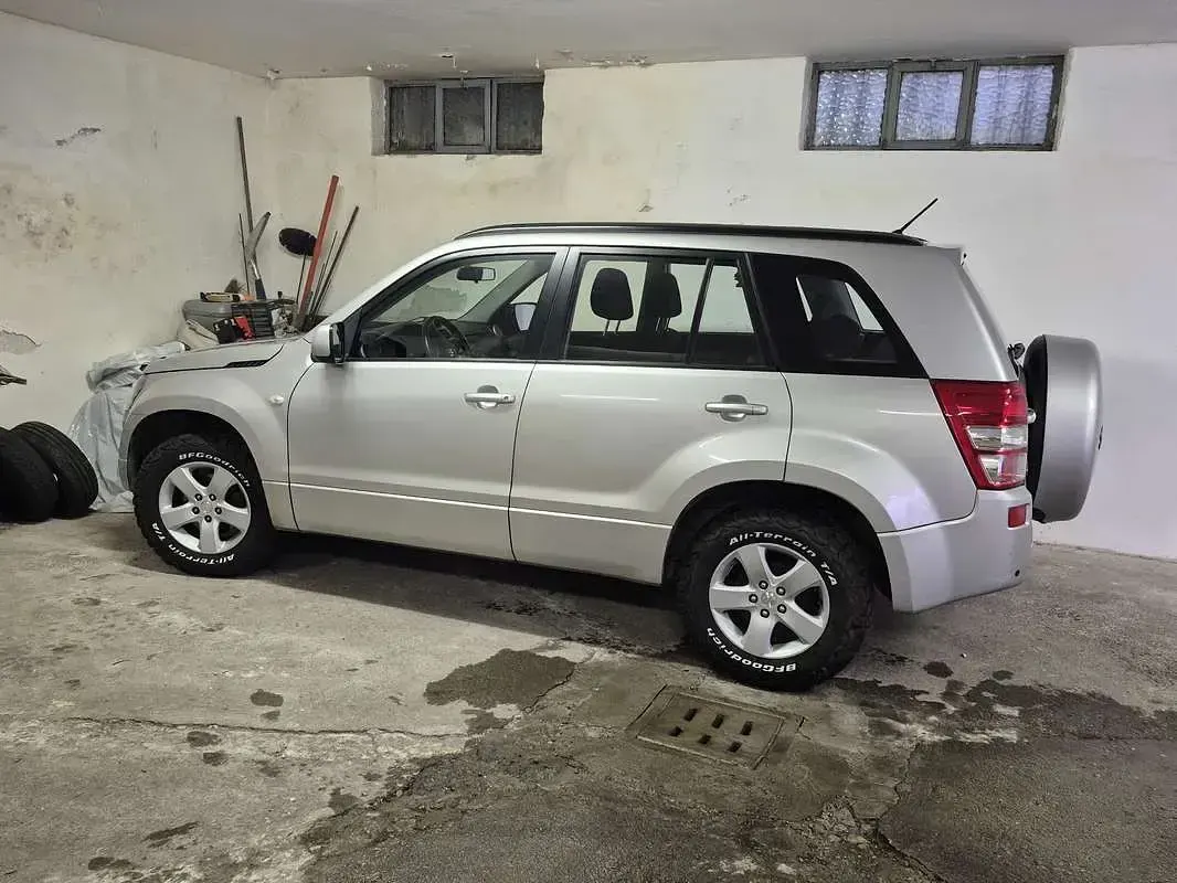 Usata Suzuki Grand Vitara 140 CV (102 kW) 2008 SUV