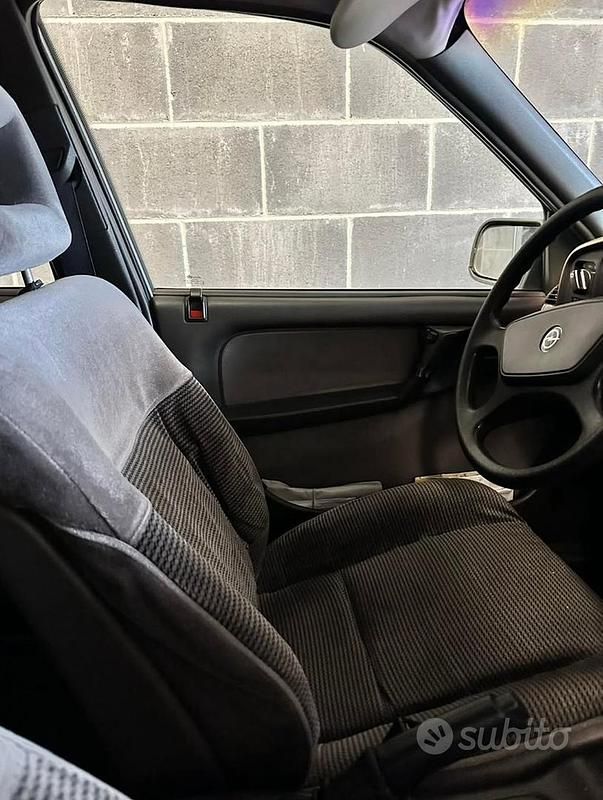 Usado Opel Omega 122 CV (89 kW) 1988 Berlina