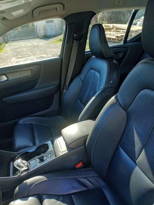 Usata Volvo XC40 Inscription 150 CV (110 kW) 2019 Bianco SUV