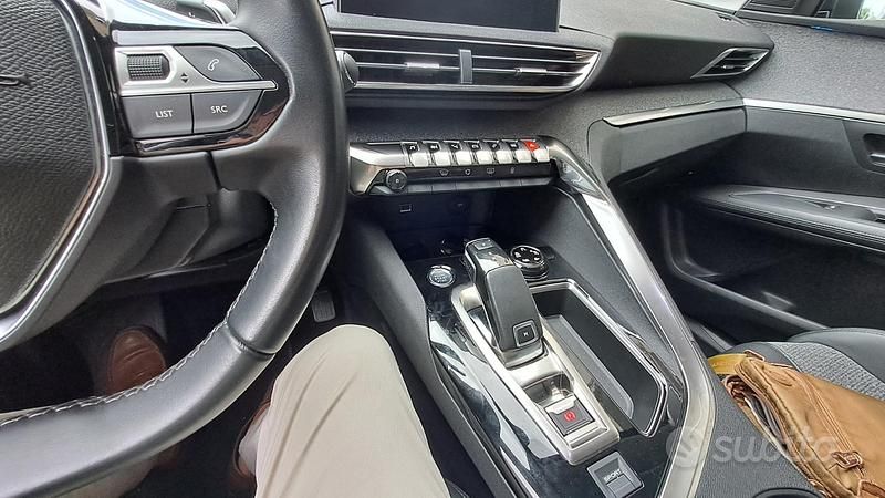 Usata Peugeot 3008 Allure 131 CV (96 kW) 2019 SUV