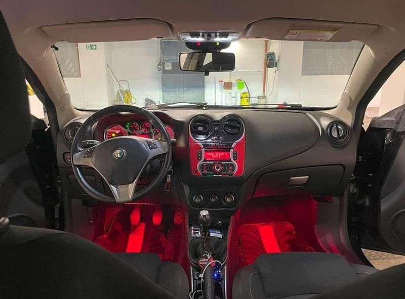 Usata Alfa Romeo MiTo Distinctive 95 CV (69 kW) 2012 Nero Utilitaria