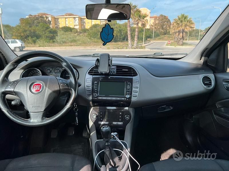 Usata Fiat Bravo 120 CV (88 kW) 2012 Grigio Utilitaria