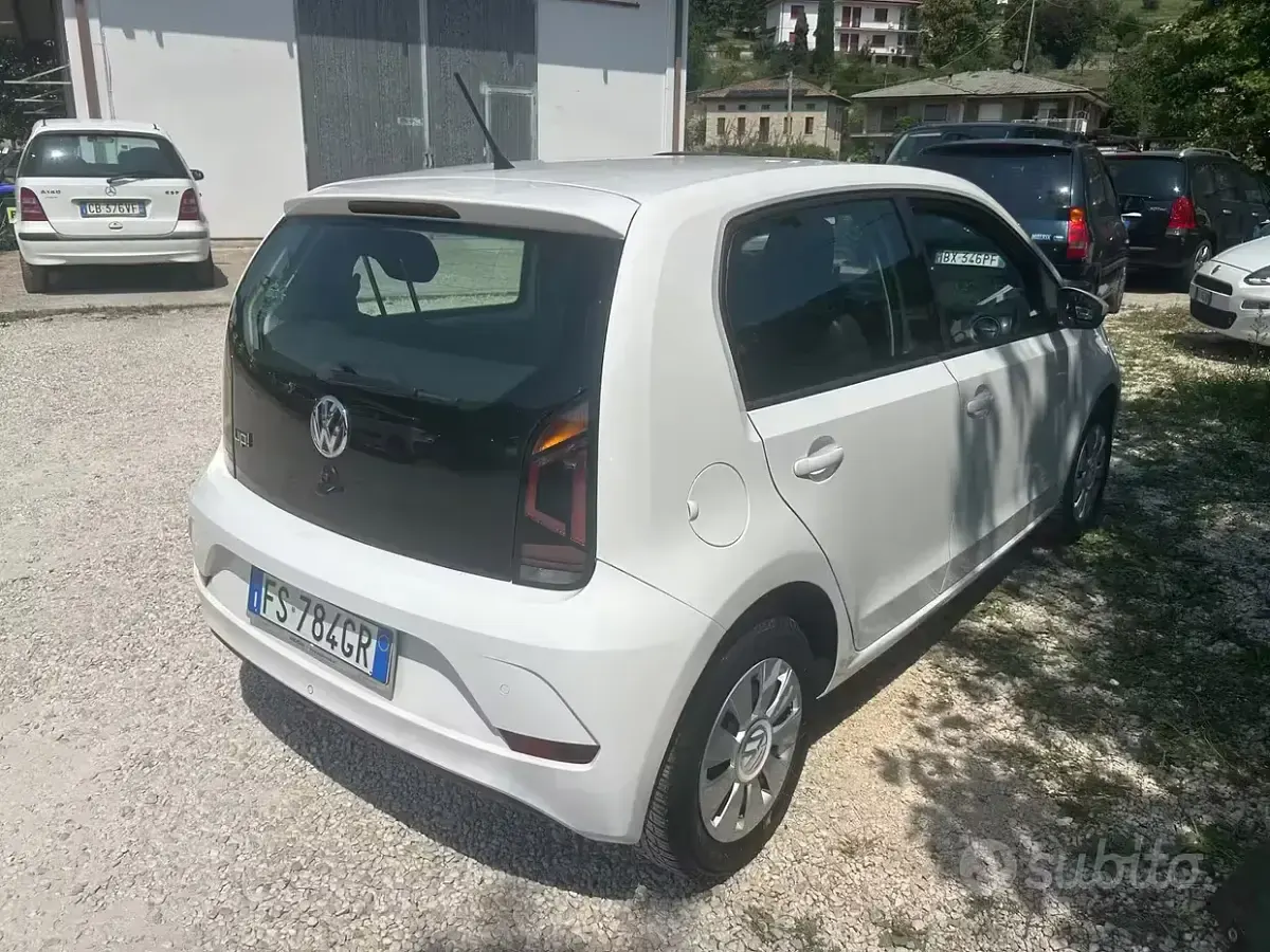 Usata VW up! 60 CV (44 kW) 2018 Bianco Utilitaria