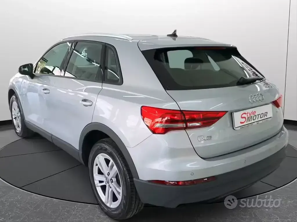 Usata Audi Q3 Business 150 CV (110 kW) 2020 Grigio SUV