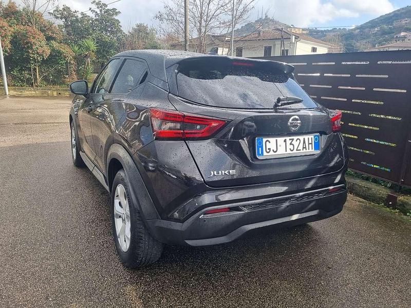 Usata Nissan Juke N-Connecta 114 CV (83 kW) 2022 Nero SUV