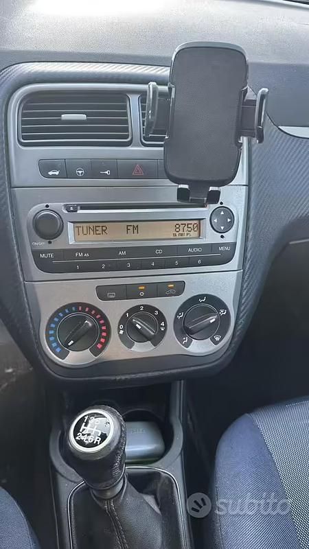 Usata Fiat Grande Punto Dynamic 2009 Blu Utilitaria