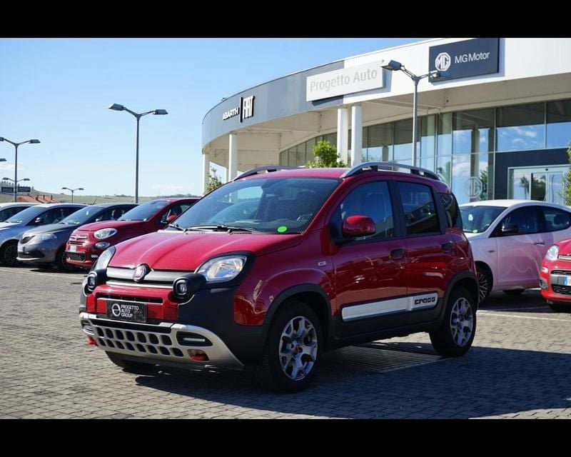 Usata Fiat Panda Cross Cross 2022 Rosso Utilitaria