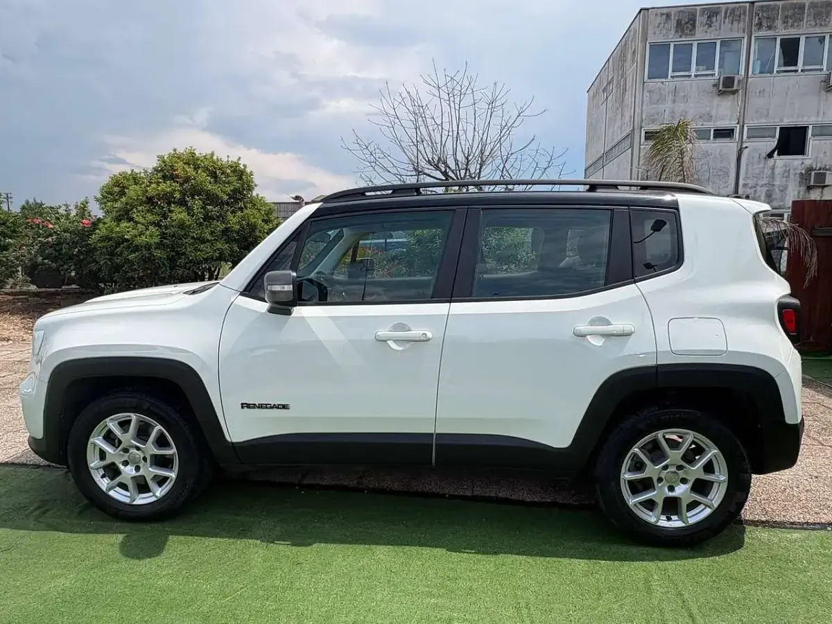 Usata Jeep Renegade Limited 131 CV (96 kW) 2021 Bianco SUV