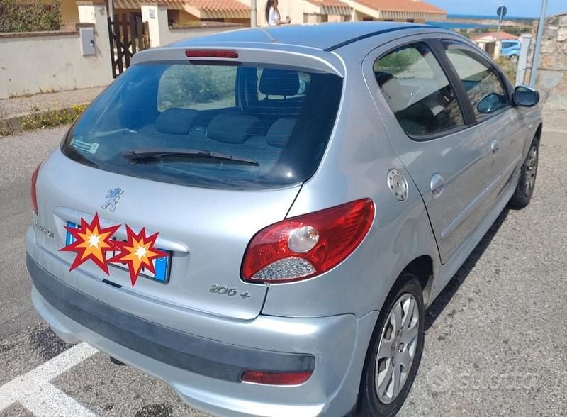 Usata Peugeot 206+ 60 CV (44 kW) 2010 Utilitaria