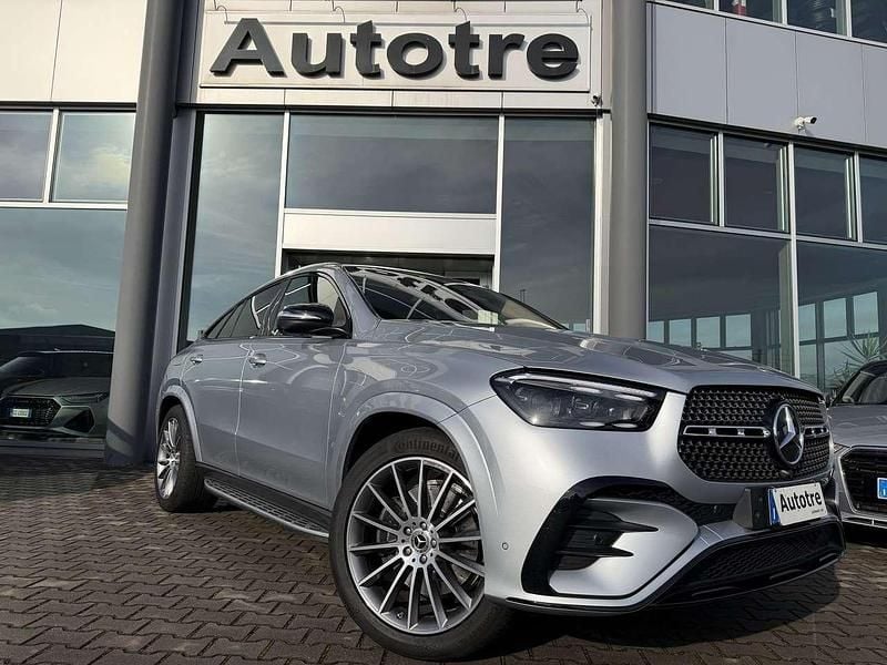 Argento Usata 2024 Mercedes GLE300 AMG line Coupé | 77.900 € (Buon prezzo) - Immagine 1/4