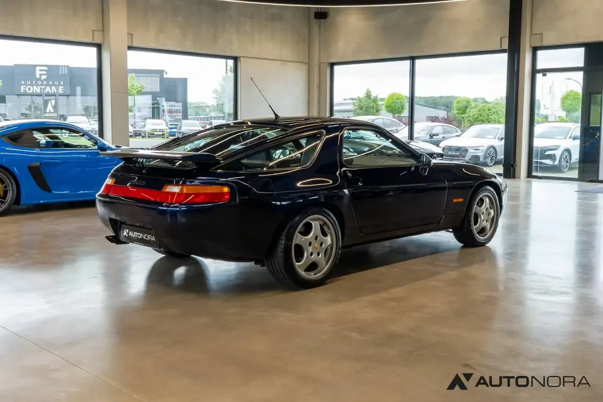 Usata Porsche 928 GTS 350 CV (257 kW) 1992 Blu Coupé