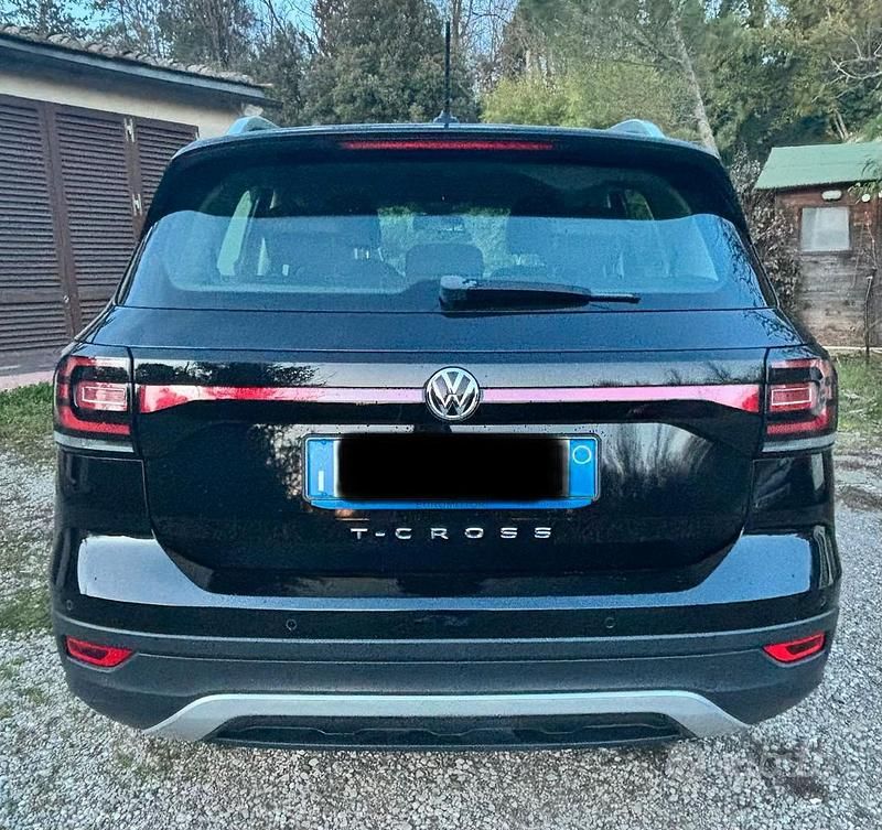 Usata VW T-Cross 115 CV (84 kW) 2019 Nero SUV