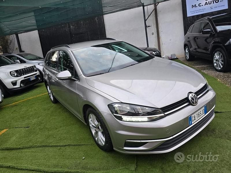 Grigio Usata 2020 VW Golf VII Station wagon | 9990 € (Super prezzo) - Immagine 1/4