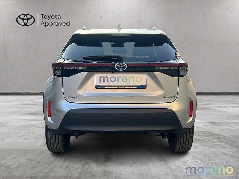 Usata Toyota Yaris Cross Trend 116 CV (85 kW) 2023 Argento SUV